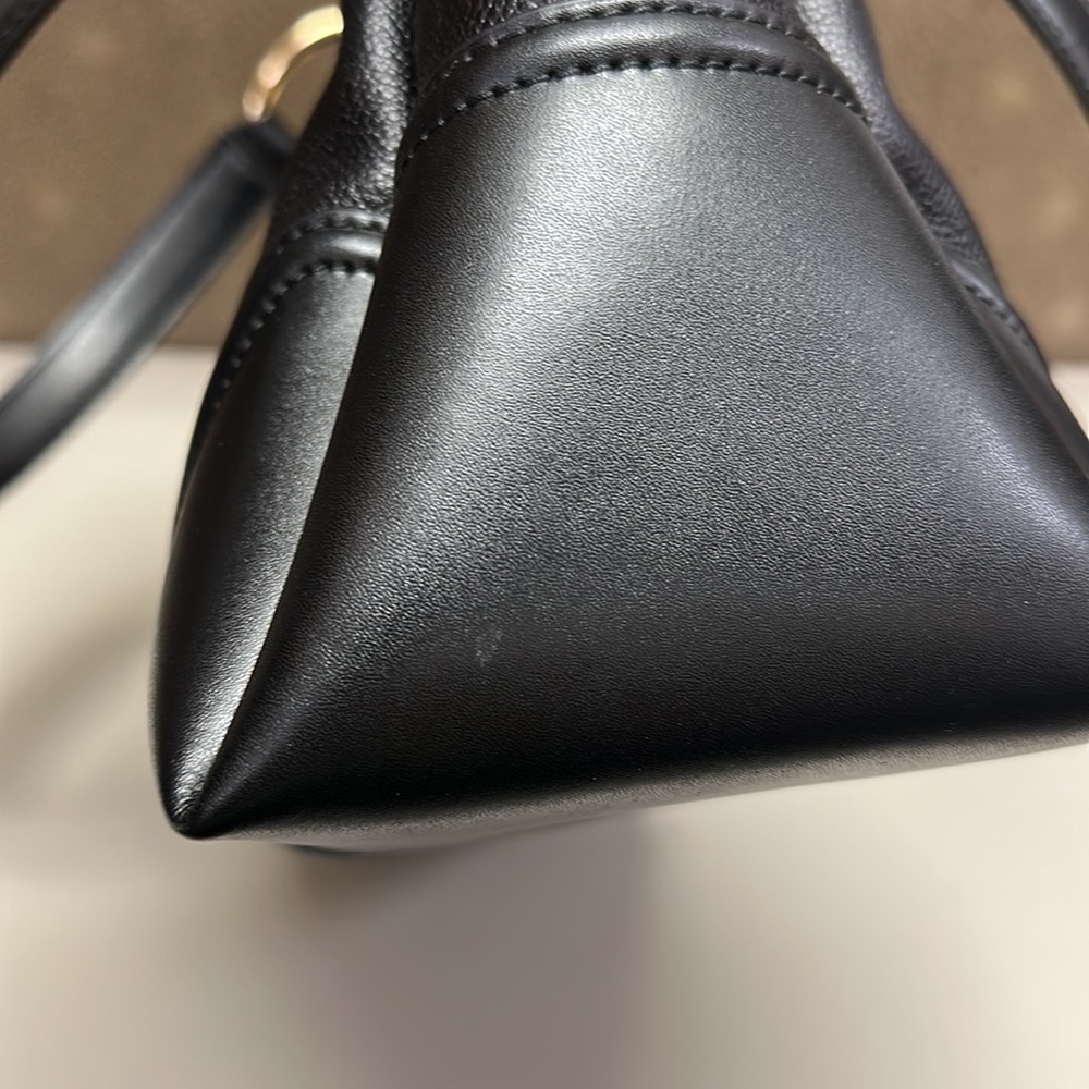 🔥🔥🔥NEW Michael Kors Nicole Large Black Leather Shoulder Bag Tote - Picture 15 of 16